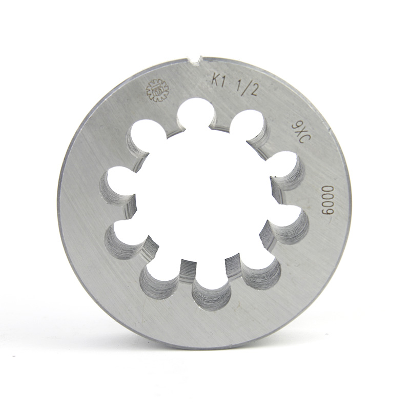 Плашка кон.дюйм. К1 1/2″ 9ХС