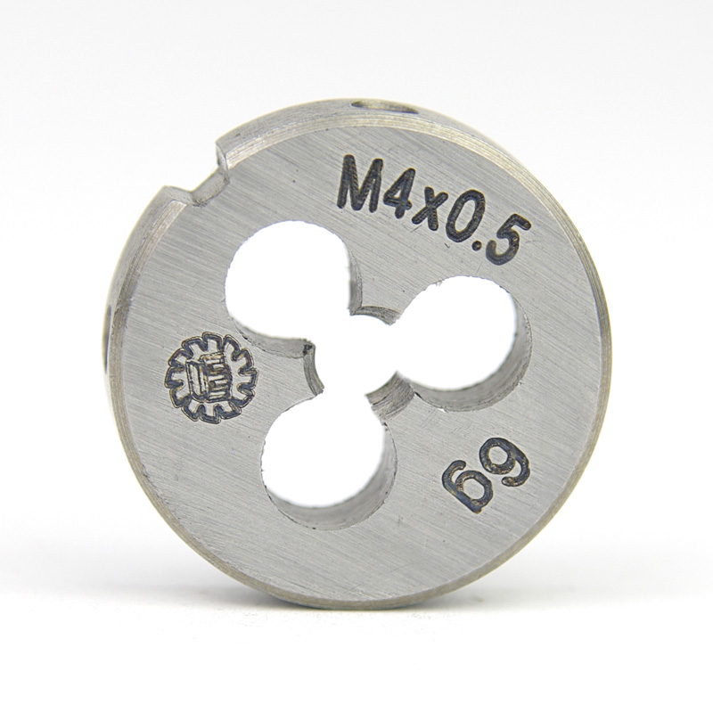 Плашка М 4 х0.5 9ХС
