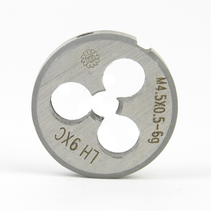 Плашка М 4.5х0.5 9ХС лев.